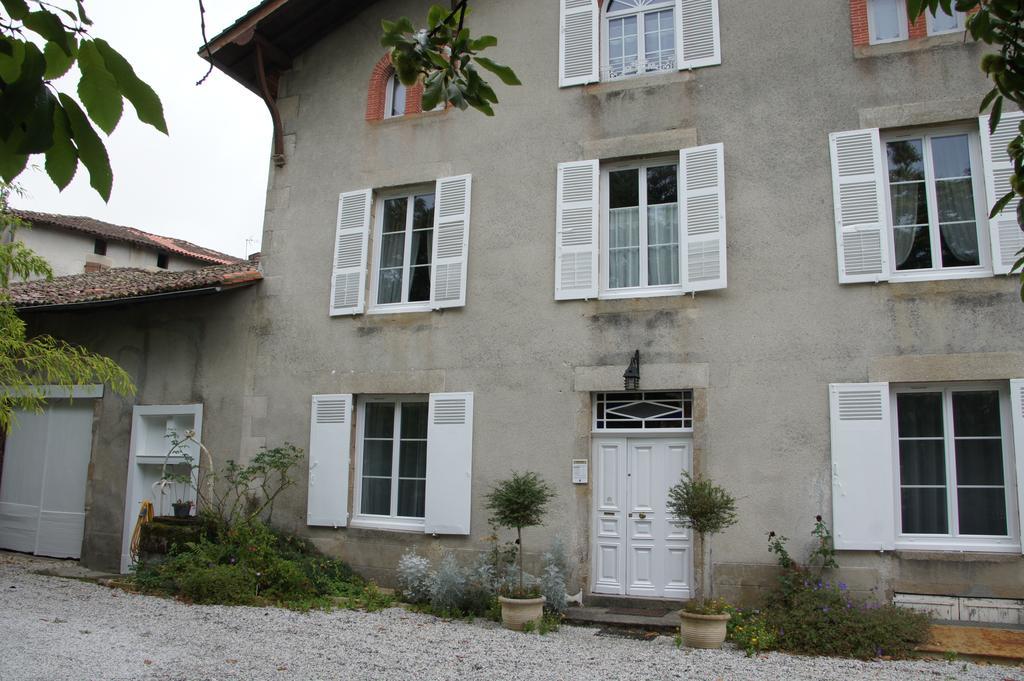 Le Clos De La Muse Сен-Жуниен Екстериор снимка
