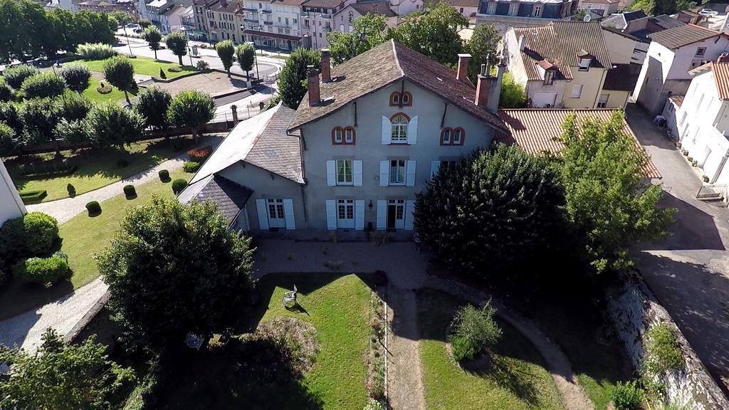 Le Clos De La Muse Сен-Жуниен Екстериор снимка